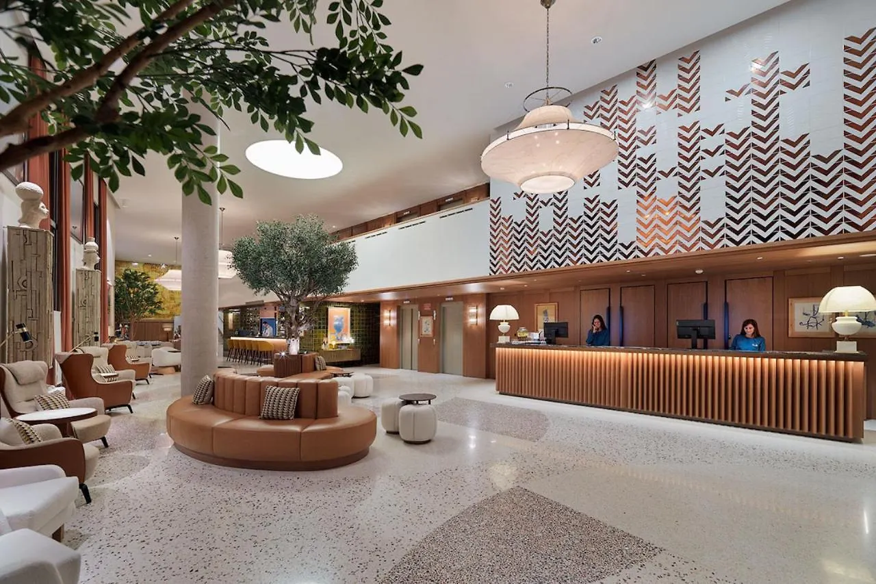 Hotel H10 Croma Málaga